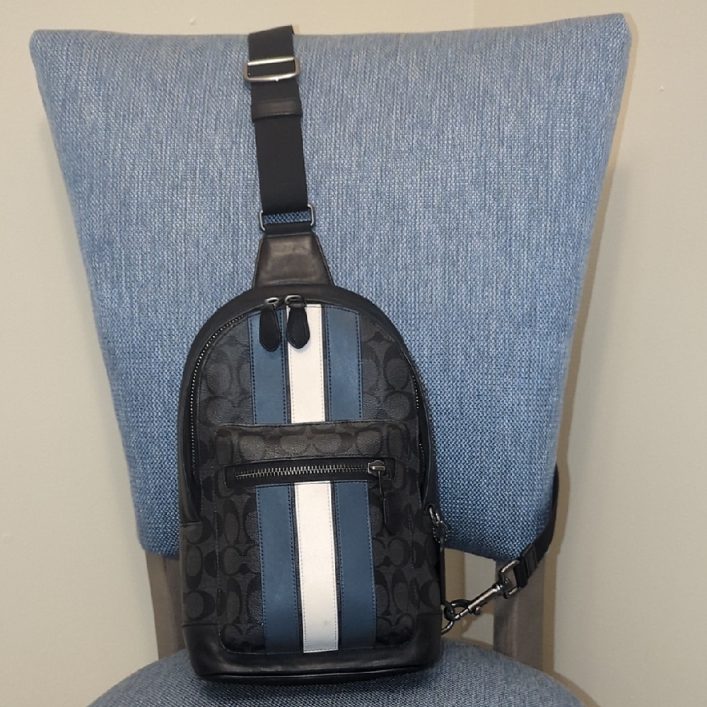 Men's Black and Blue Sling Bag